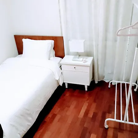 Acogedor A Un Paso De Gascona Con Wifi Netflix Y Prime Gratis By M&n's House Apartment Oviedo