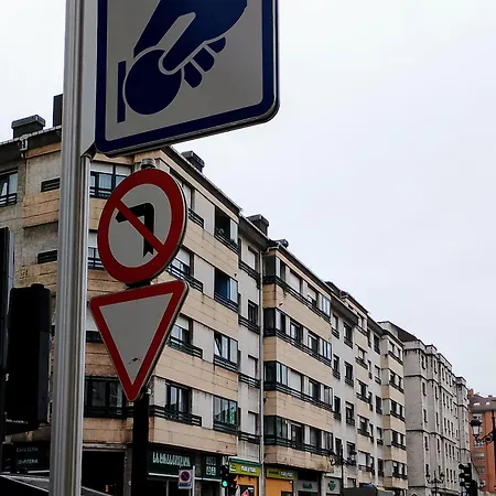 Acogedor A Un Paso De Gascona Con Wifi Netflix Y Prime Gratis By M&n's House Oviedo