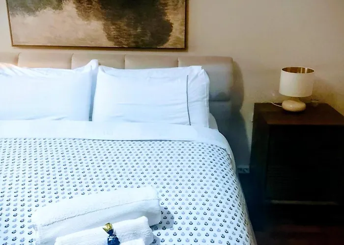 Acogedor A Un Paso De Gascona Con Wifi Netflix Y Prime Gratis By M&n's House *